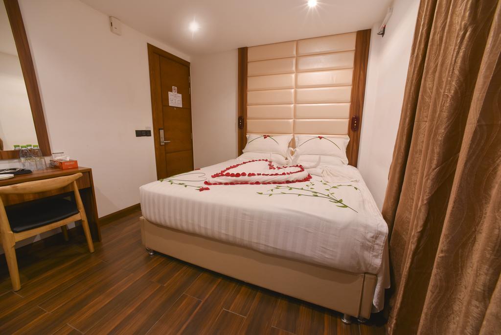 Hotel Crown Arena Hulhumalé Exterior foto